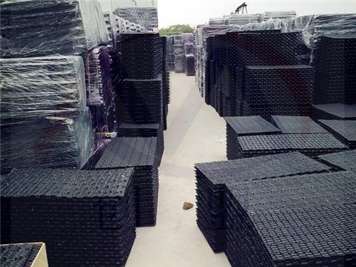 定期清洗和更換冷卻塔填料的重要性